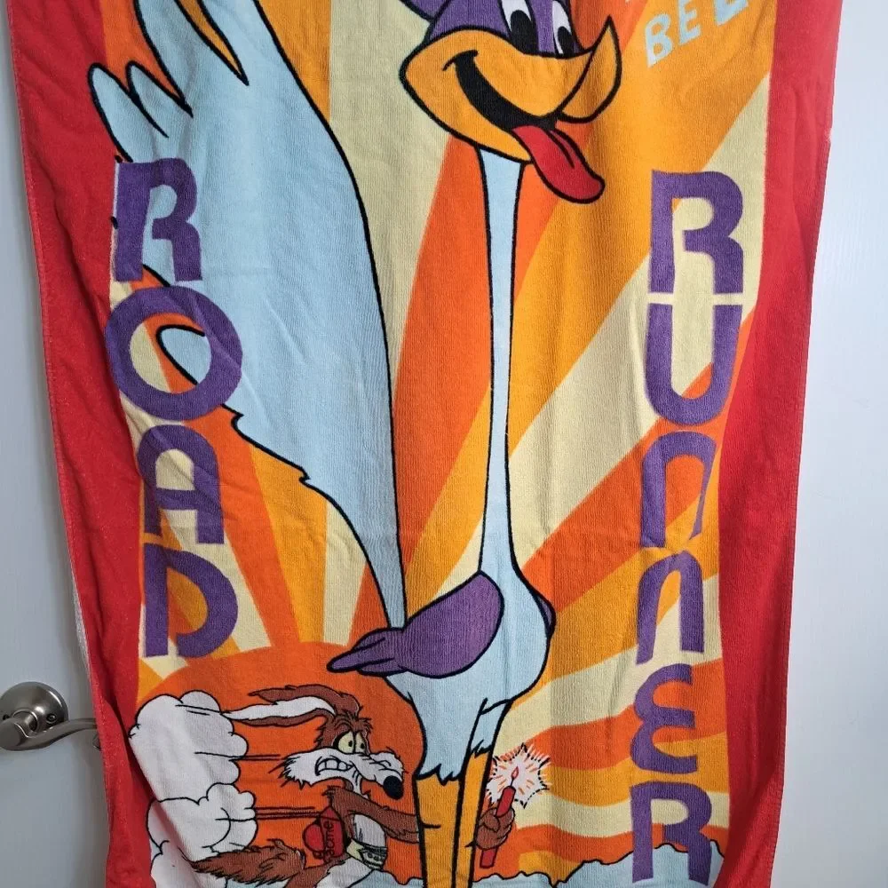 Vintage Road Runner Cartoon Beach Towel